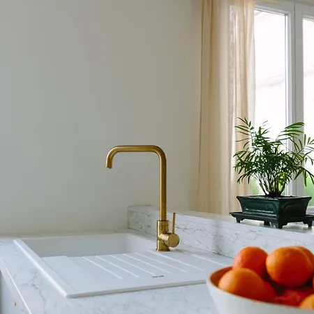 Apartment Rue Du Faubourg Du Temple, Paris, France *